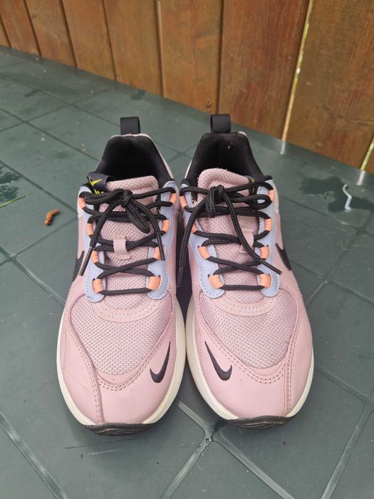 Adidasi Nike Air Max Verona