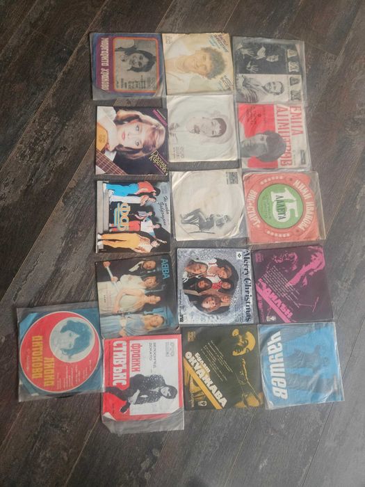 Продавам грамофонни плочи  мн. добро състояние/разнообразие