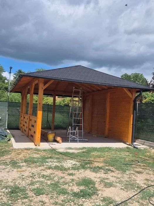 Foisoare si terase moderne din lemn masiv