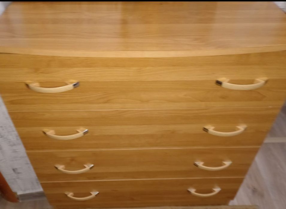 Продам спальни гарнитур