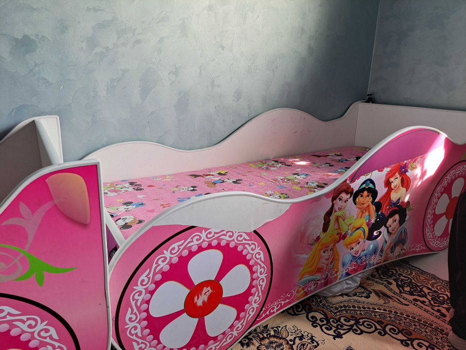 Детские кроватки
