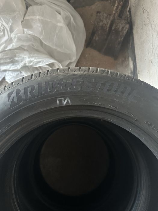 Bridgestone 255/55R19