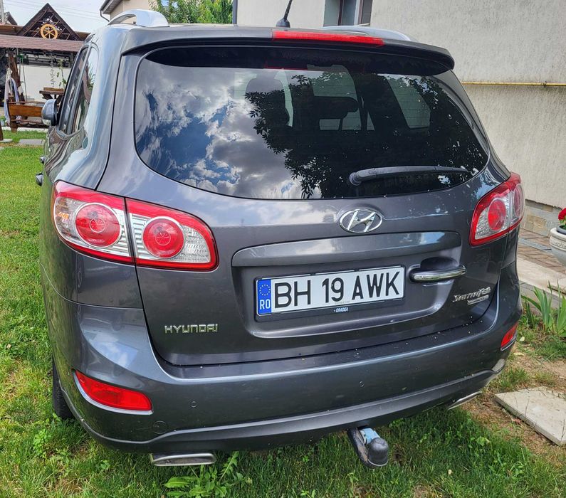 Autoturism Hyundai santafe 2010