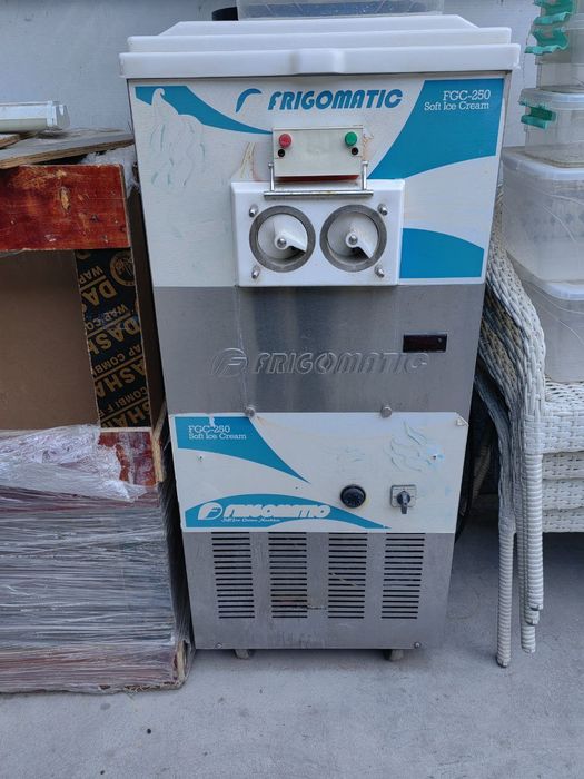 Morojniy aparat аппарат для приготовления мороженного