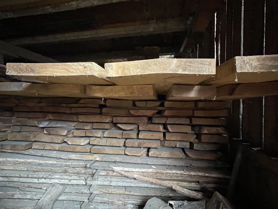 Cherestea si scandura de stejar uscata