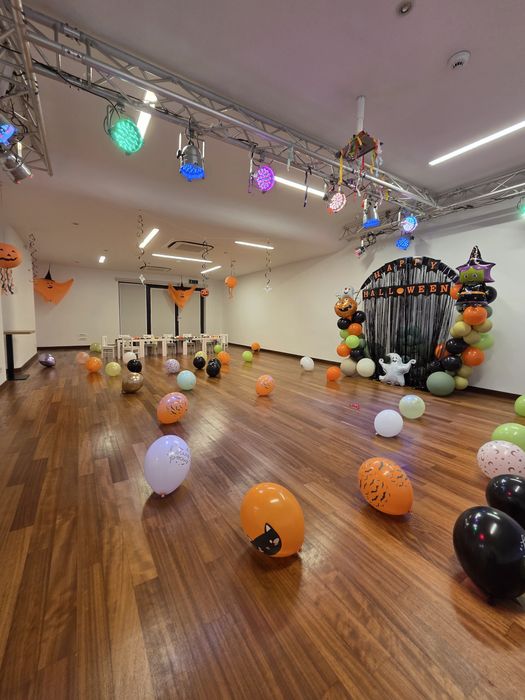 Predare Afacere - Loc de joaca si cafenea