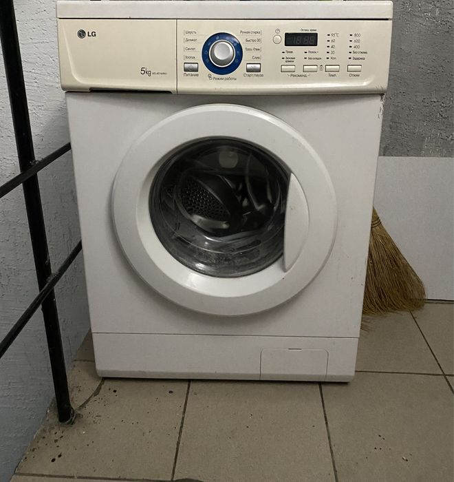 Стиральная  машина lg