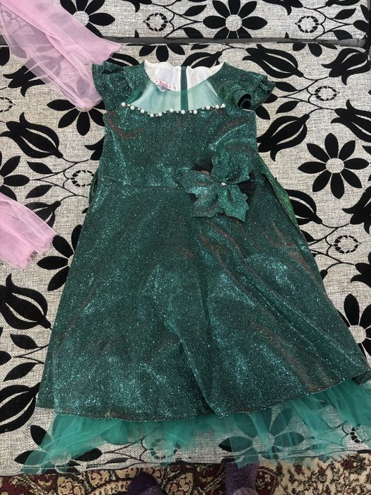 Продаются детские платья