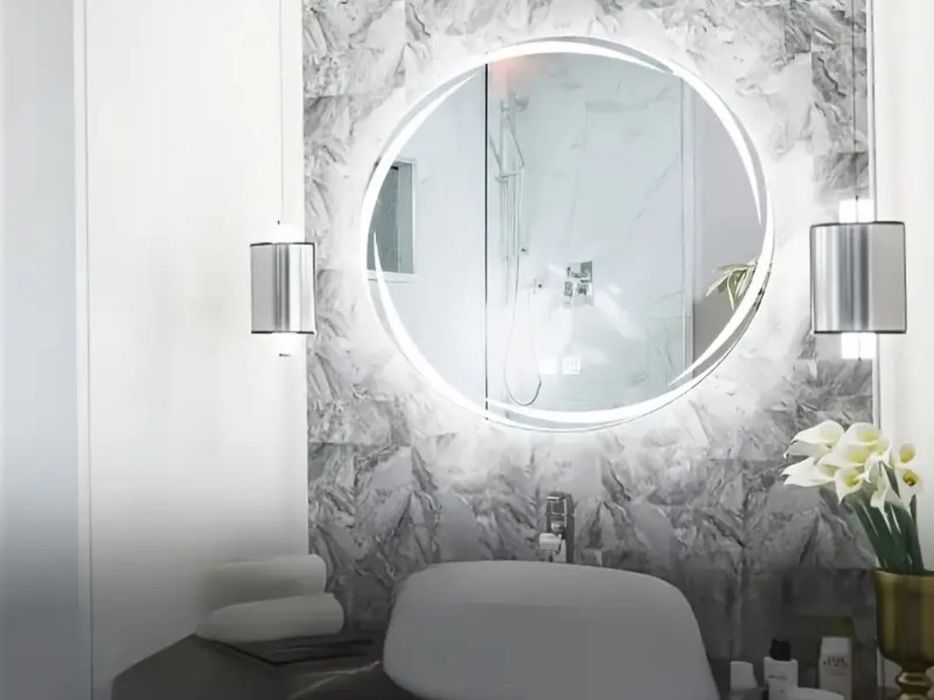 Led огледало за баня с подгрев