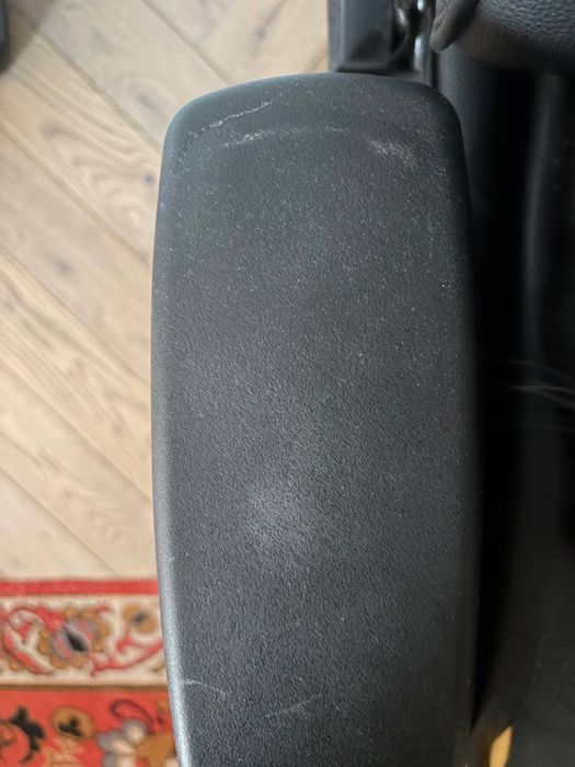 Стул Dxracer б/у