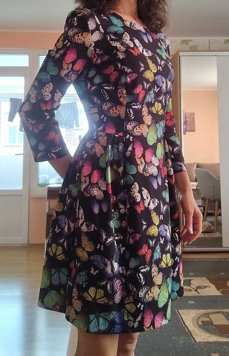 Нова красива рокля на Mohito