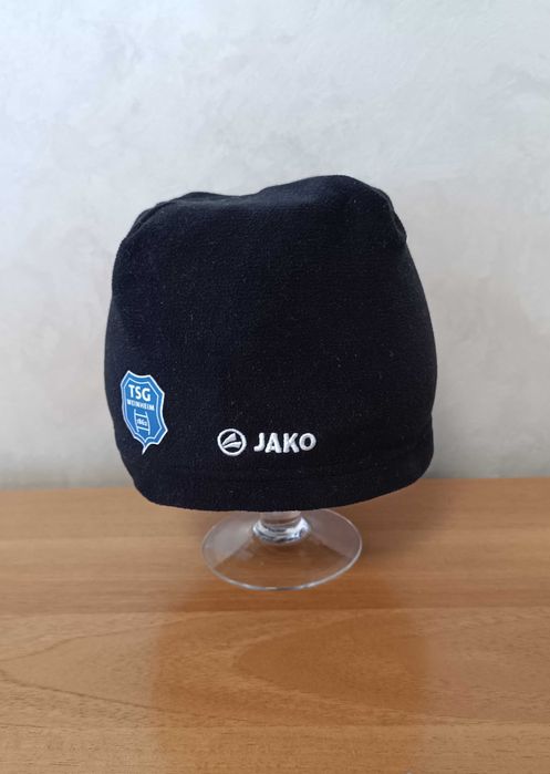 Jako-Много Запазенa