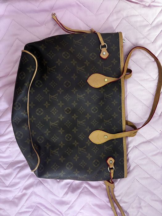 Geanta Louis Vuitton