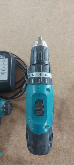 Ударен винтоверт Макита и зарядно