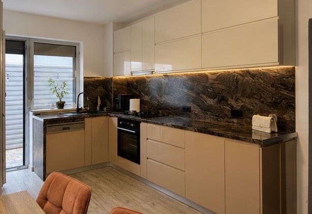 Apartament premium 3 camere | 101 mp | Grădină proprie | 2 locuri de parcare | Șelimbăr – Str. Nicolae Bran