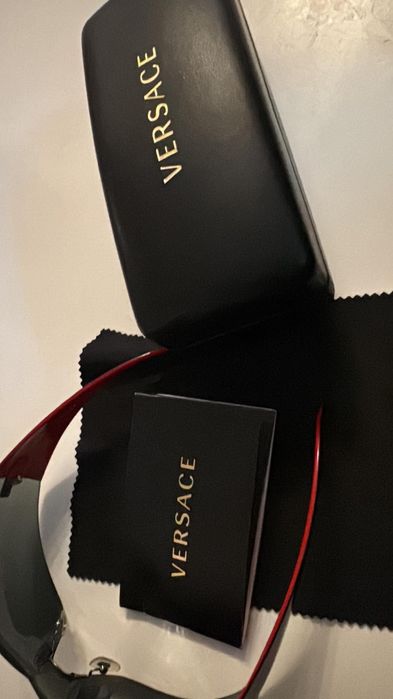 Маркови слънчеви очила