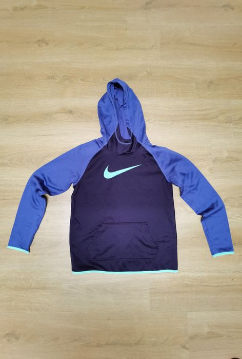 Nike dri-fit суичър