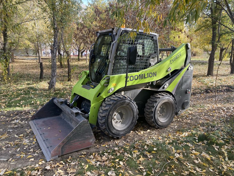 Услуги мини погрузчика Бобкат СВОБОДЕН Bobcat