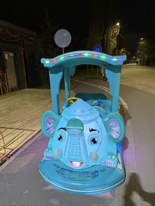 Машинки, аттракцион детские