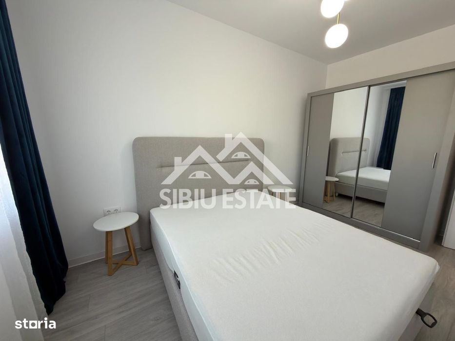 Apartament de închiriat , 2 camere decomandate, cu balcon si parcare — fotografia 3