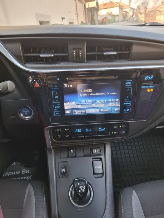 Toyota Auris 2018 година автоматик, хибрид,газ, бензин