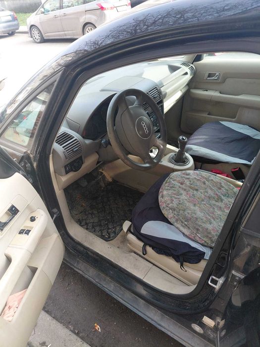 Vand Audi A1 stare buna