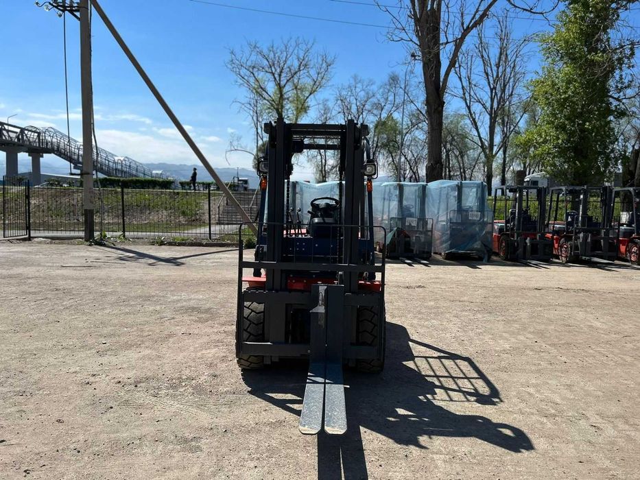 Вилочный автопогрузчик марки JAC модель  CPCD 30