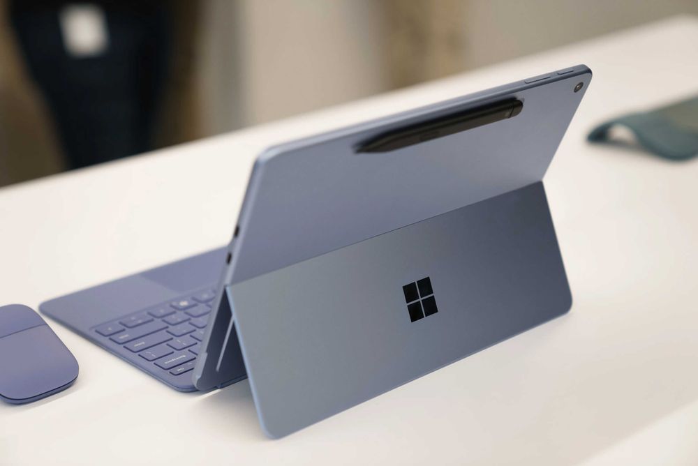 Surface Pro, Copilot+ PC, 12-inch - 16gb 256gb