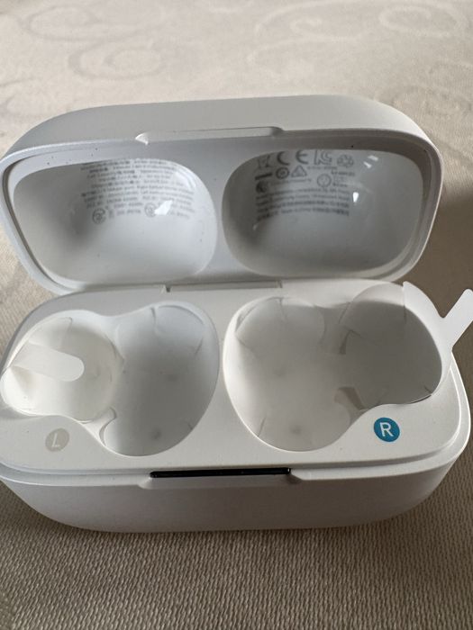 Безжични слушалки Soundcore AeroClip