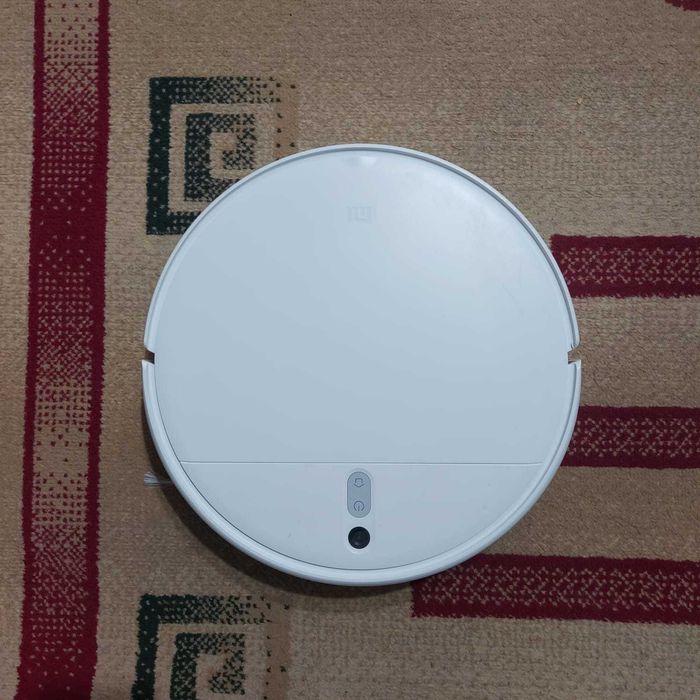 Продам Робот-пылесос Xiaomi Mi Robot vacuum-mop 2 Lite