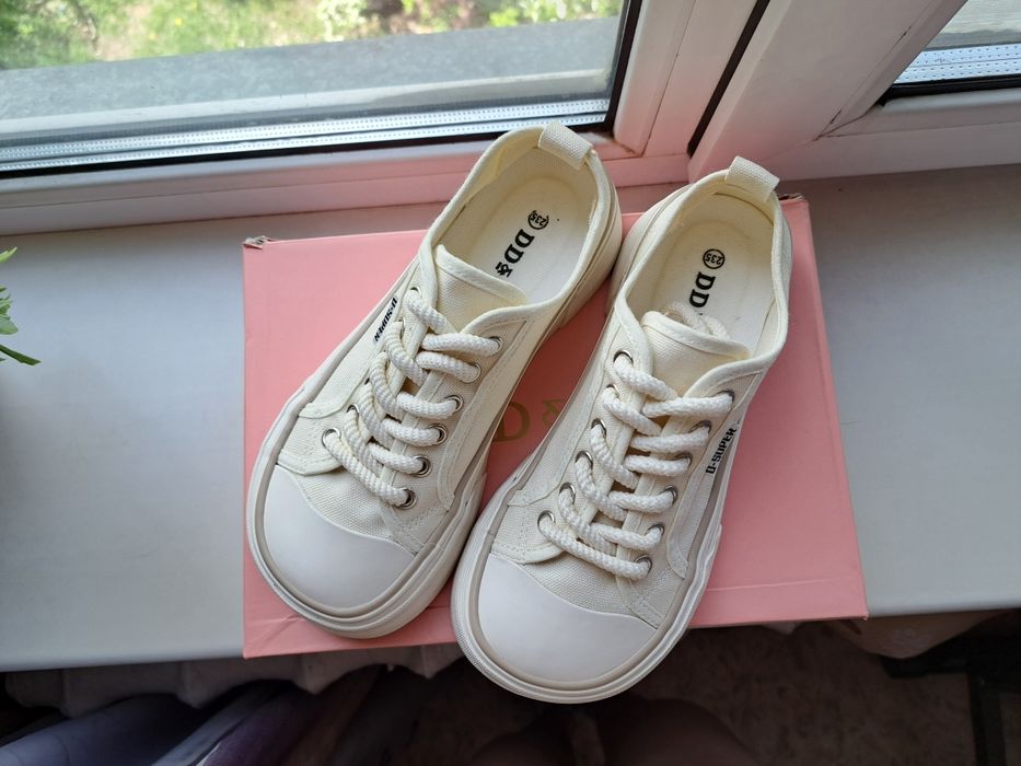 Кеды женские, 37 размера