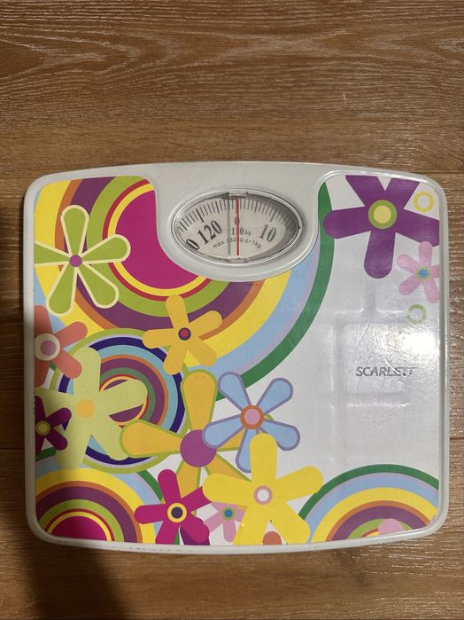 Весы напольные SCARLETT