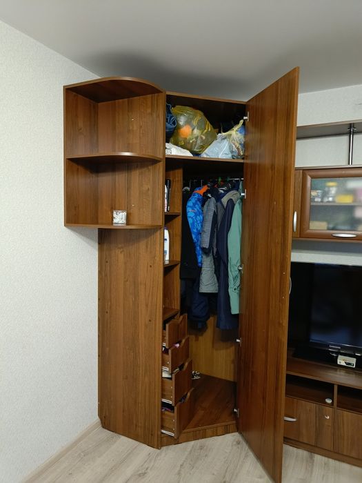 Продам стенку для спальни или зала