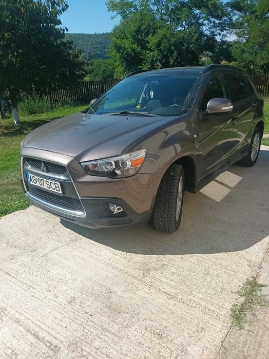 MITSUBISHI ASX 2011 — imagine 2