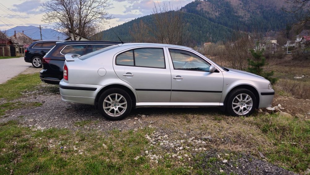 [UNIC PROPRIETAR] Skoda Octavia Tour Sport 1.9 TDI, istoric complet