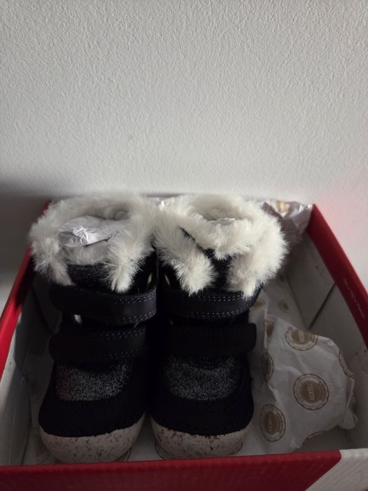 Cizme imblanite bebelusi Kickers