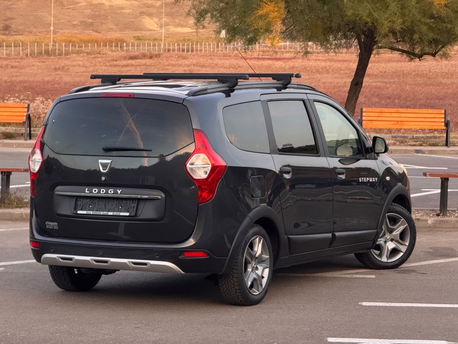 DACIA Lodgy 2019 — imagine 3