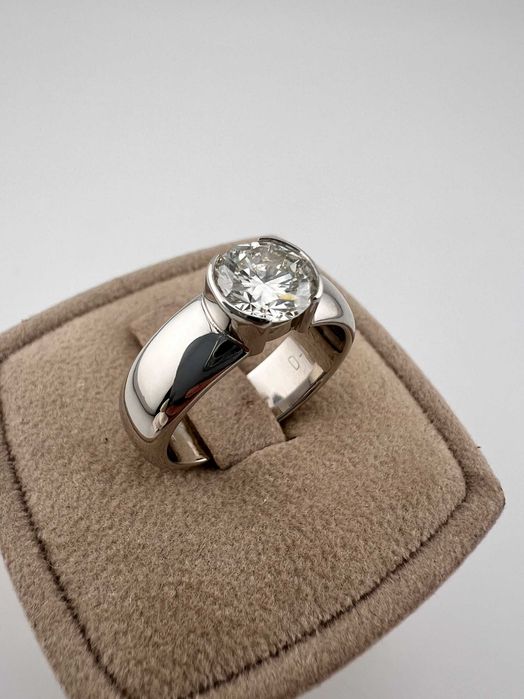 Кольцо с бриллиантом 1,12ct