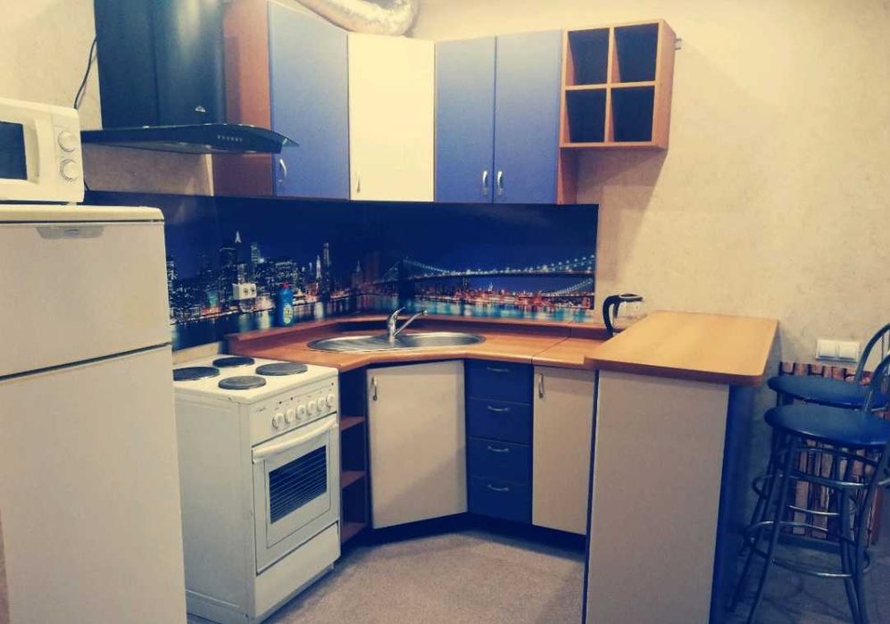 Дава се под наем Двустаен апартамент в Пловдив, Център - 60 кв.м за 265.2 € - Снимка #2