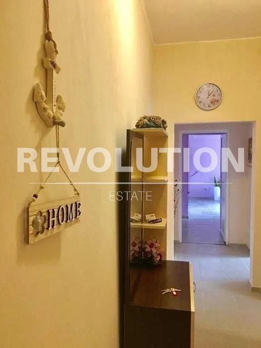 Дава се под наем Тристаен апартамент в Варна, Червен площад - 80 кв.м за 600 € - Снимка #6