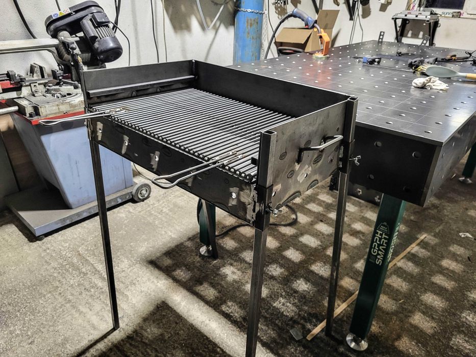 Gratar clasic  Grill ! reglabil demontabil  otel 600x400x3