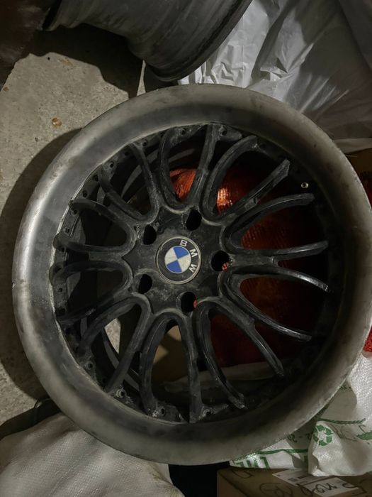 Продам диски r18 на бмв