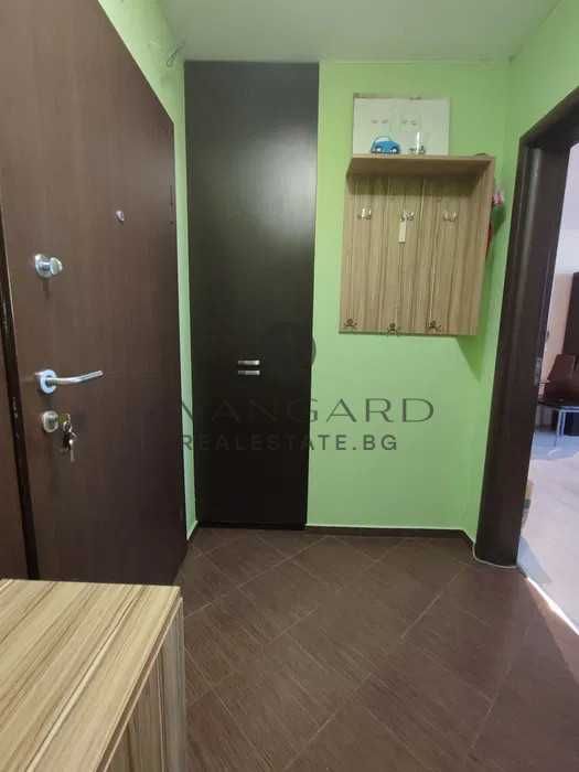 Продава се Тристаен апартамент в Пловдив, Кючук Париж - 75 кв.м за 1496 €/кв.м - Снимка #13