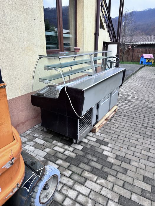 Vitrina frigorifica si dulap frigorific