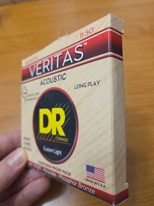Струни за акустична китара DR Strings  Veritas