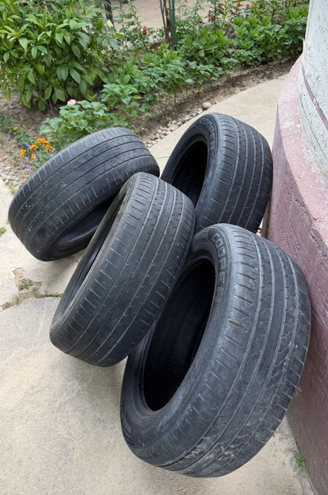 Продается летние шины  размер:235/55 R18 COOPER