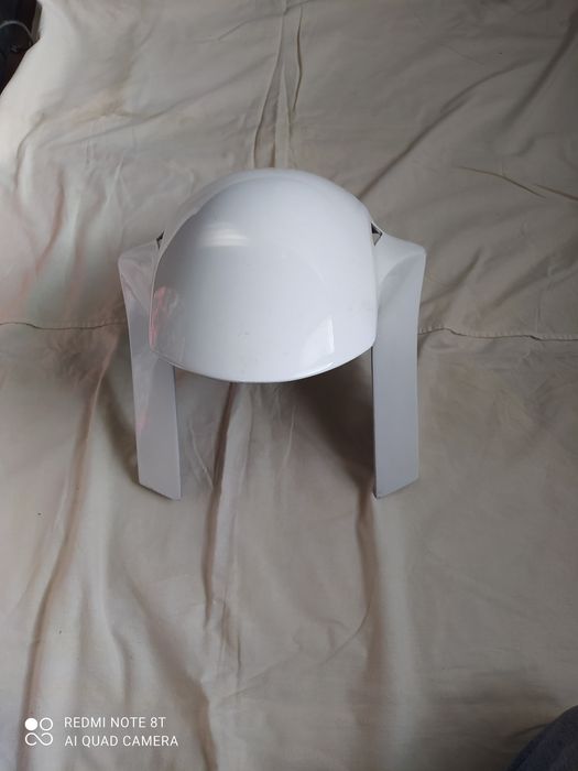 Продам крыло переднее