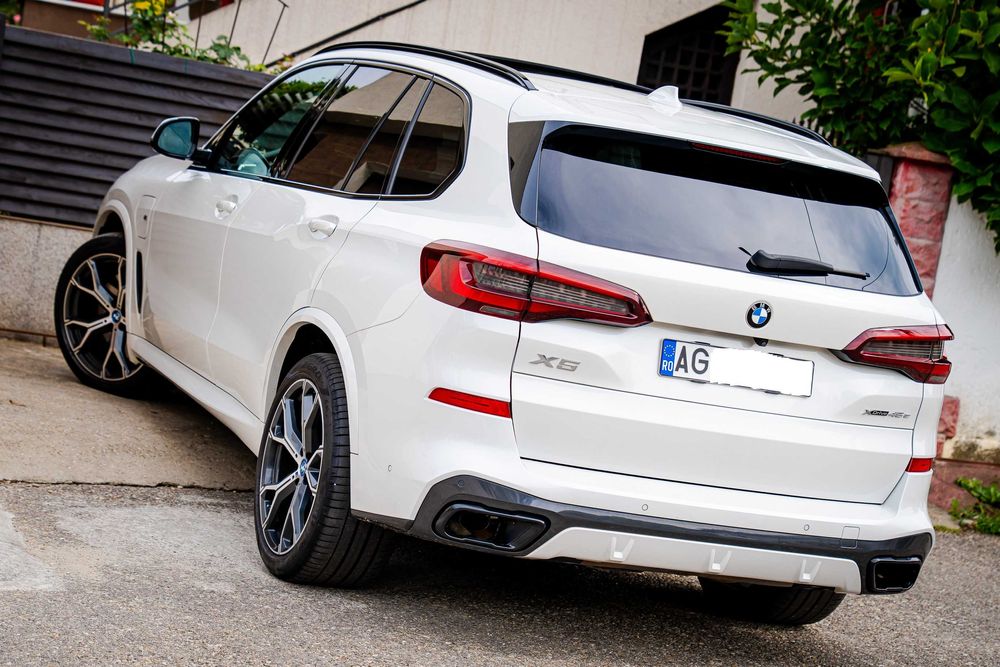 BMW X5 45e G05 394Cp Hybrid Soft Close, Laser, Panoramic
