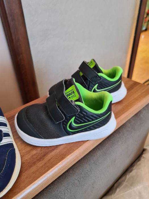 Маратонки за момче от 21,22 номер