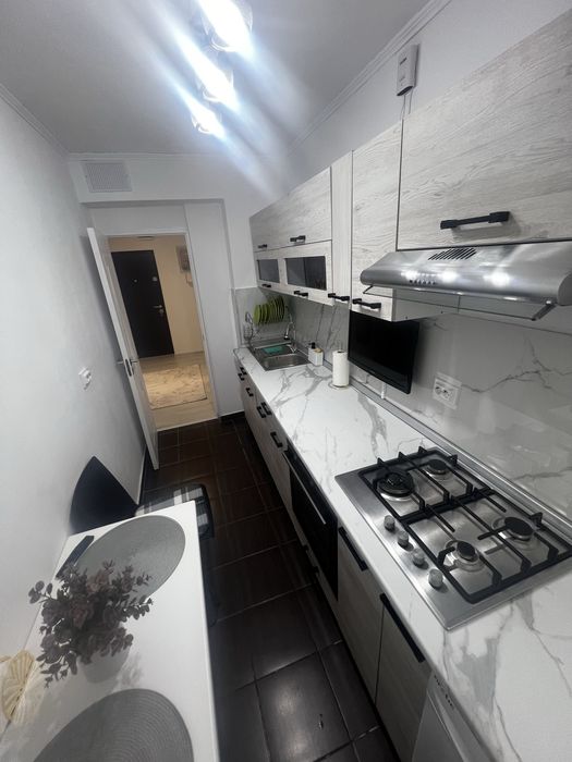 Garsoniera 42m totul nou prima inchiriere